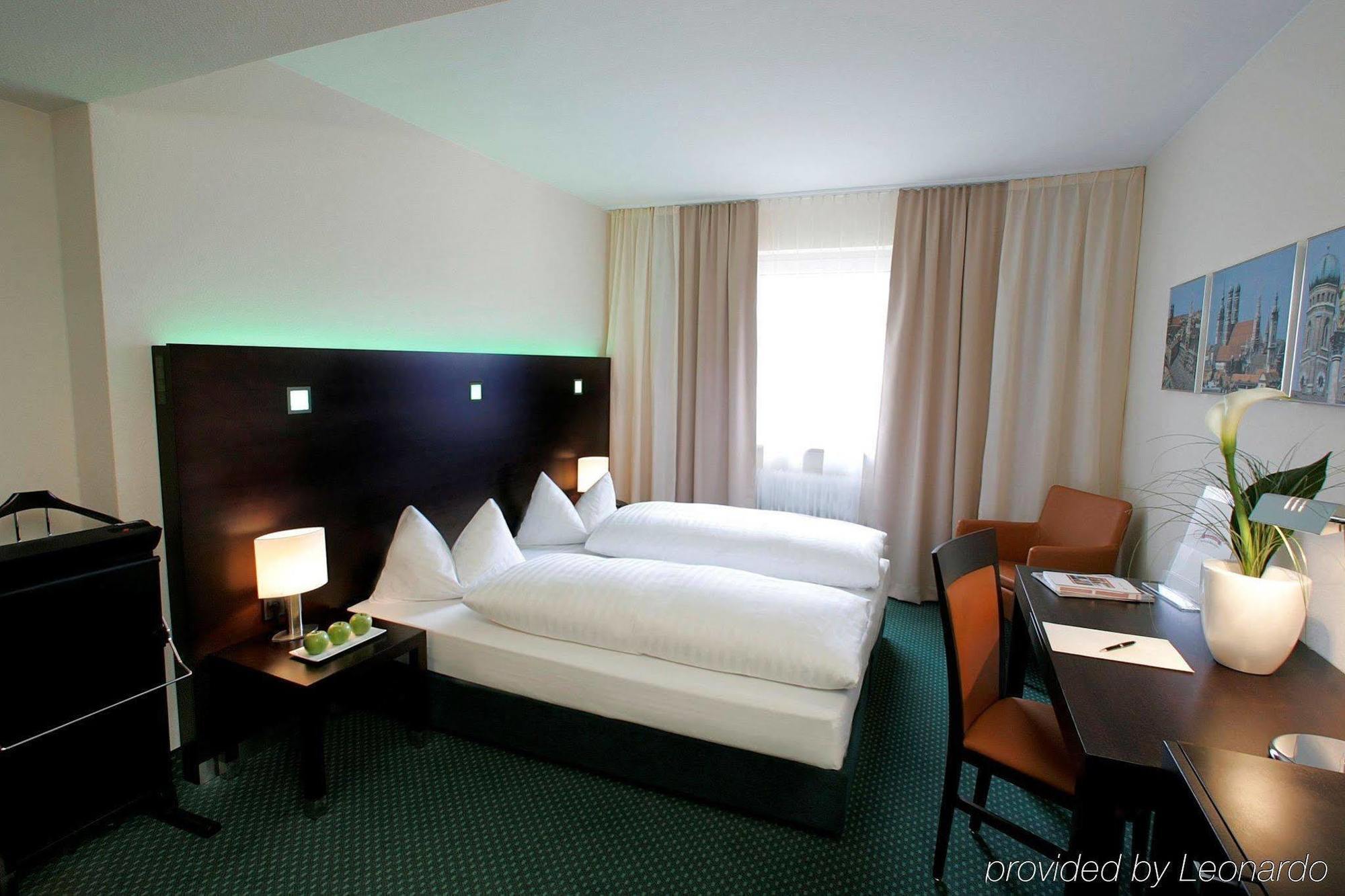 Flemings Hotel Frankfurt Hamburger Allee Frankfurt am Main Szoba fotó